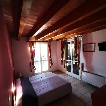Il Borgo Hotel Modène