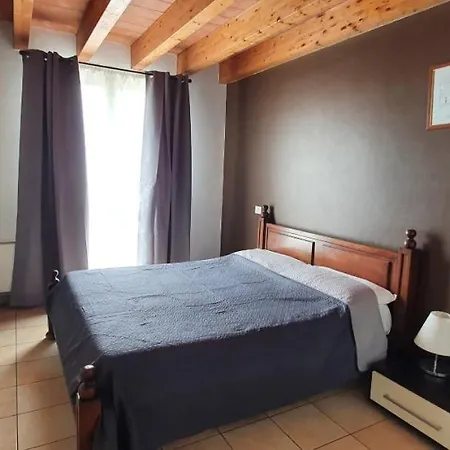 Il Borgo * Modène